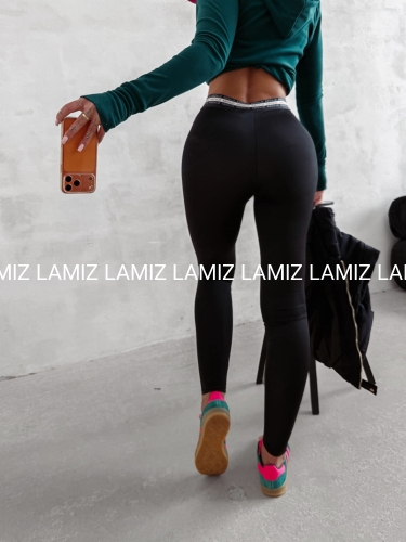 legginsy TRIPLI 865.jpg