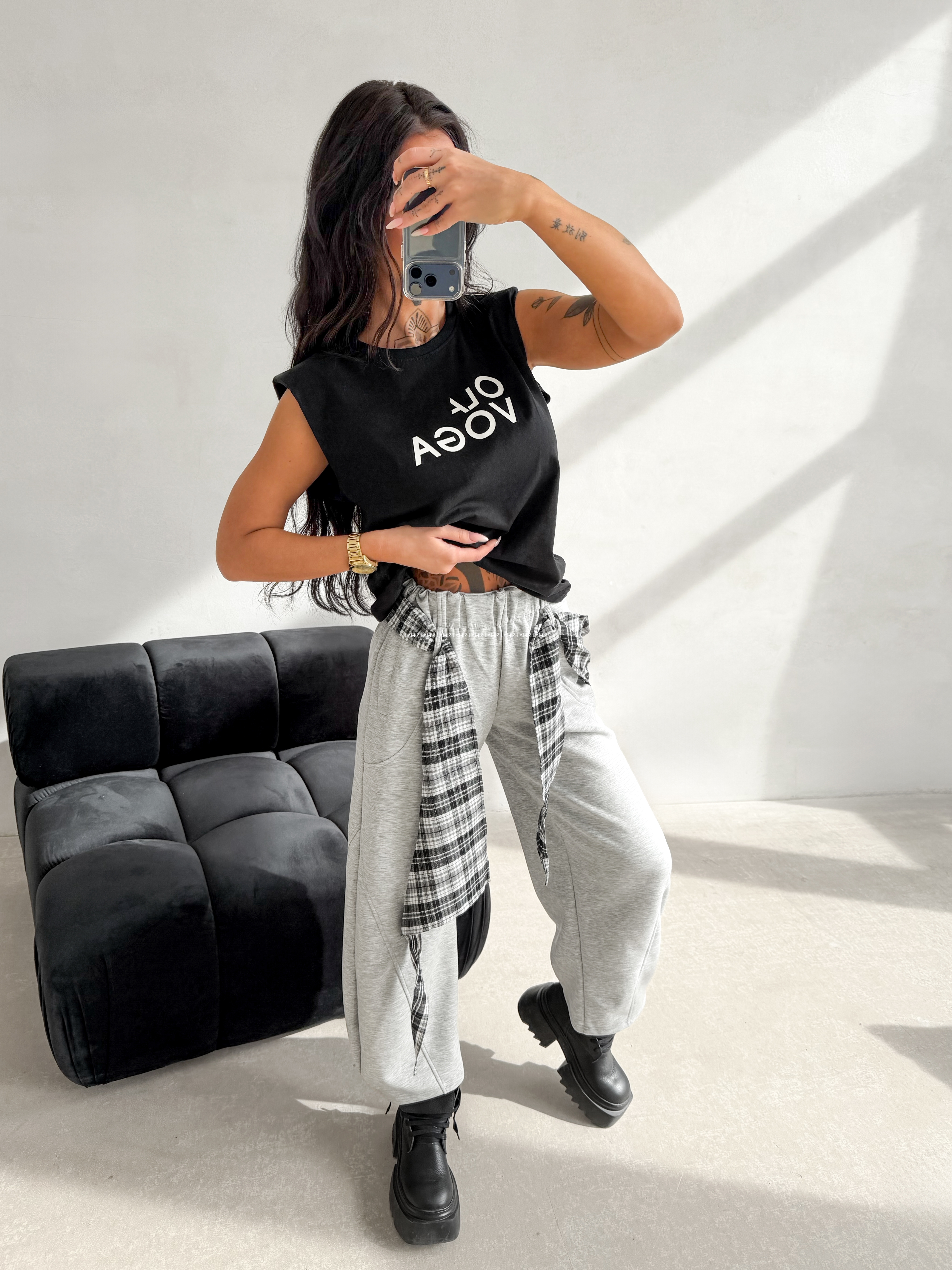 top raykiing olavoga czarny